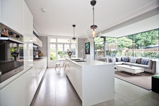 5 bedroom house for sale in Sutton Court Road, Chiswick, W4 Whitman
