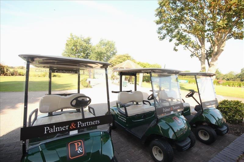 <order>0</order><label>Palmer and Partners Clacton. Clacton golf club. Clacton estate agents. </label>