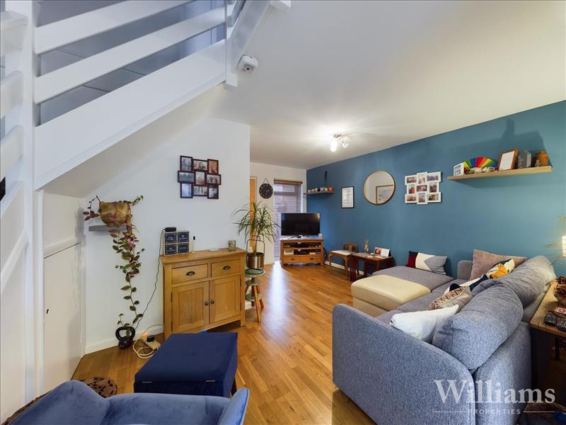 Property Image0de9c8b6-9aa9-432d-b800-3d514e35ba0a