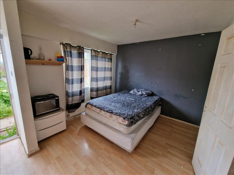 Property Image13bf4852-c8ff-4c9a-9e86-baf7a7f724be