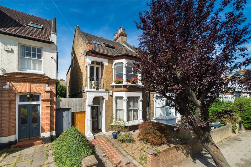 Property Image19d48db3-bdda-4c0d-8adf-44c6b8c1cb9a