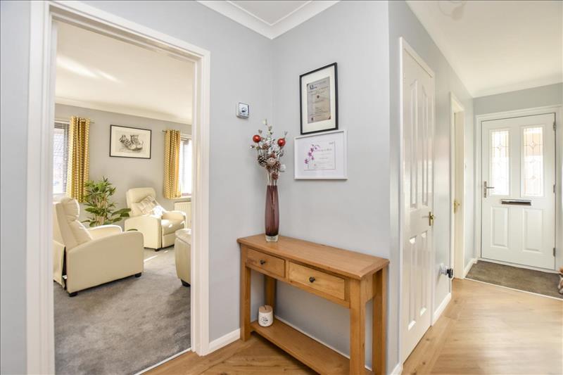 Property Image1c3730be-5773-411f-9659-27cd2cd6618c