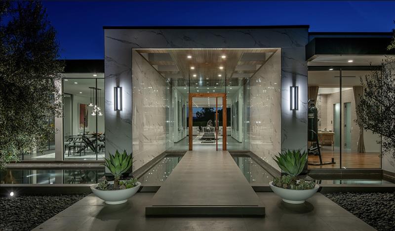 Property Image2472320d-fba1-4c19-8e0f-452c4907ccb1