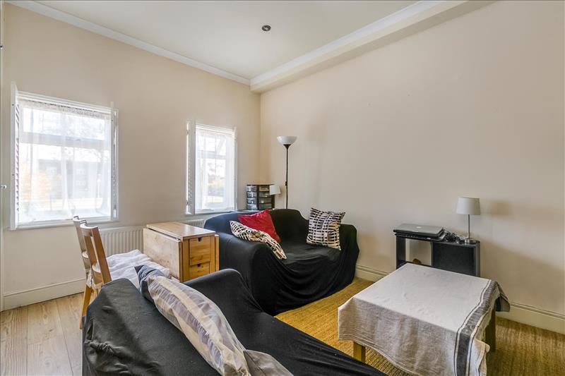 Property Image25f37735-3ea7-47db-a397-d7c1e2f3494d