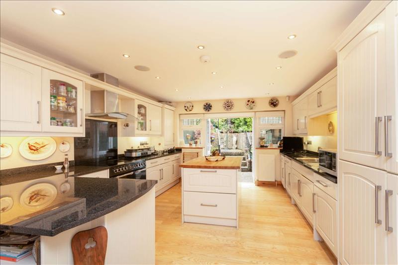 Property Image35d516d7-f964-4b9a-b001-dc50a6c66aa6