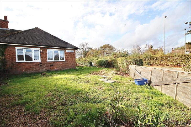 Property Image37103c58-fcec-44d4-9c0a-7e42b147a4e9