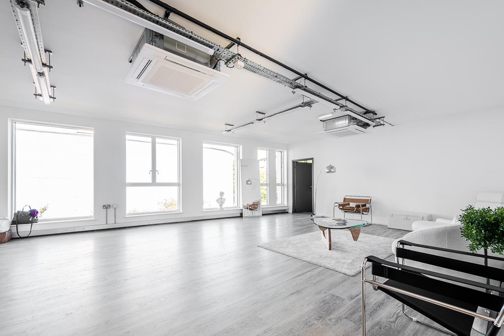 Property Image3919872c-d1a8-4413-8cc6-1066f66f5bea