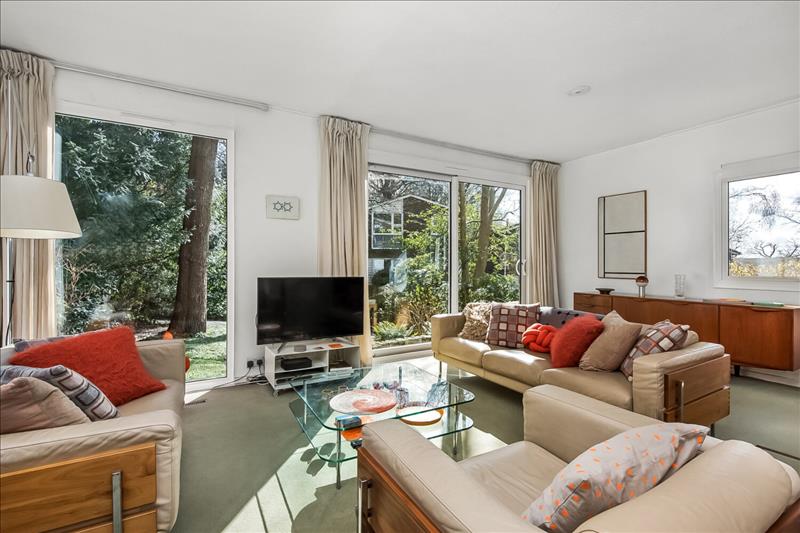 Property Image3b3224aa-a0ec-43a9-98a3-3a4562a81aef