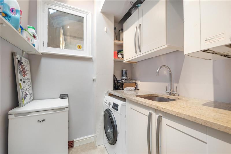 Property Image3db9e6df-8202-4d8d-a6c2-77652e24d302