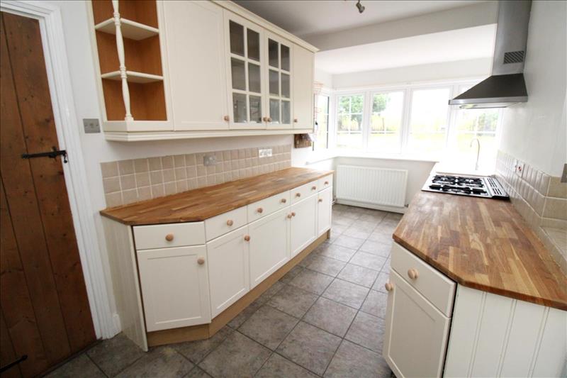 Property Image5e952df6-2ea6-40a5-8293-9f2575eb2082