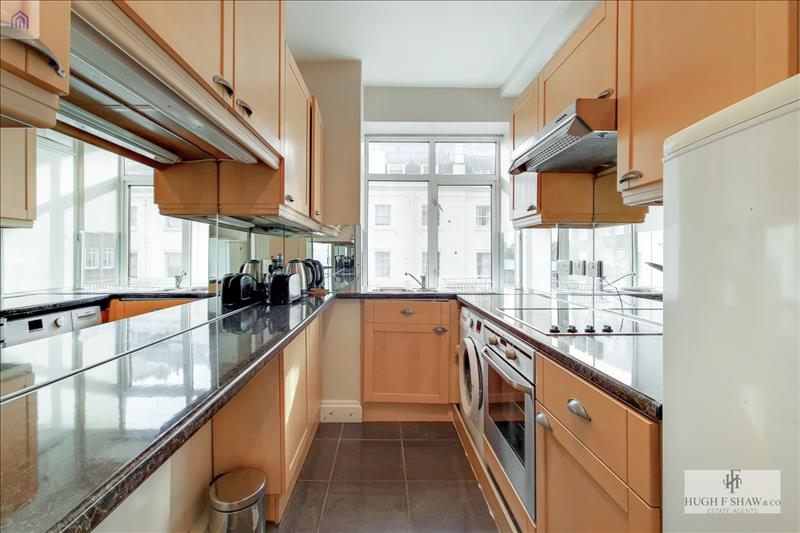 Property Image7dae7488-c468-4222-8235-b8208cd139bf