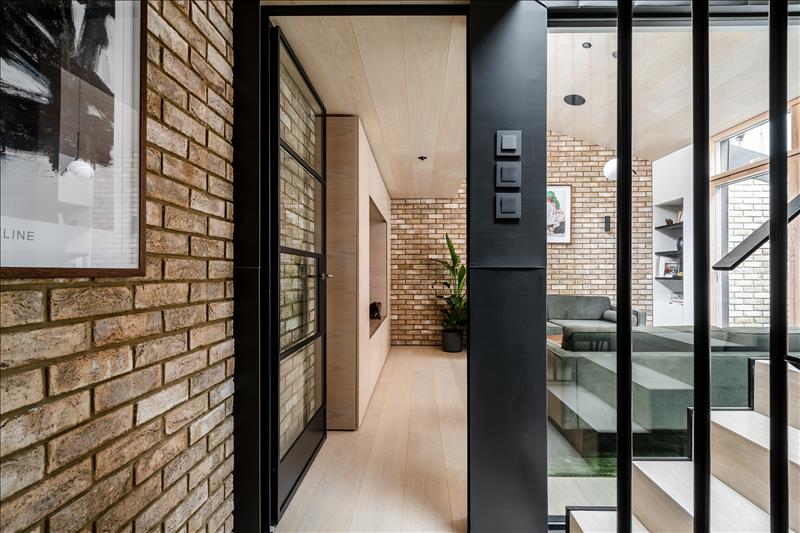 Property Image81b29546-8e15-4ff7-8840-27ea32a8da32