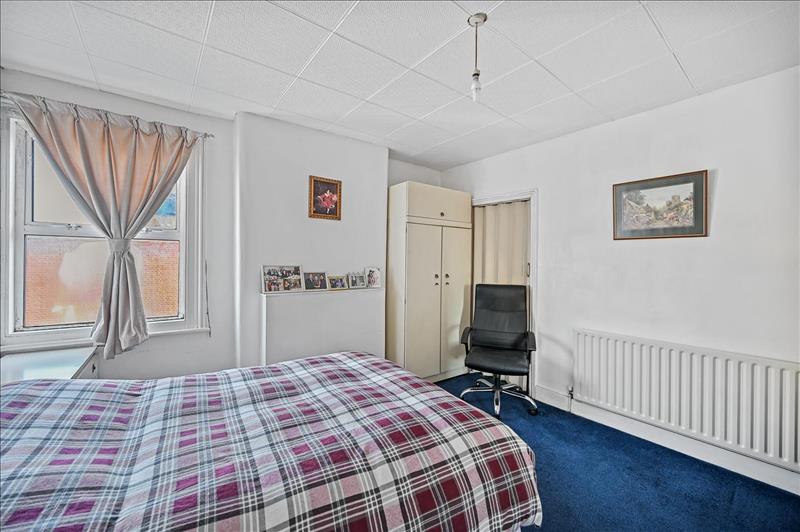 Property Image83e68238-cf6d-423b-aa4e-10d308692e3b