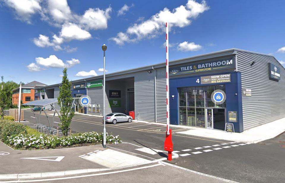 Trade City Bracknell - Western Road - Warehouse Units to let - RAB Commercial Property