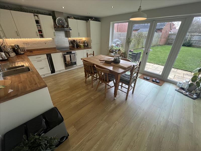 Property Image87101d03-badb-47d6-a7ee-fc6539e18a1e