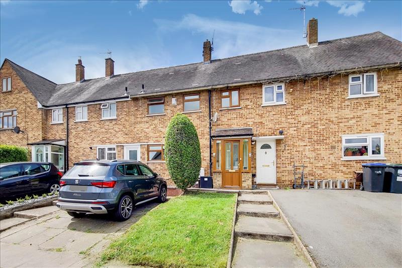 3 bedroom terraced house for sale in Perry Mead, Enfield, EN2 Baker