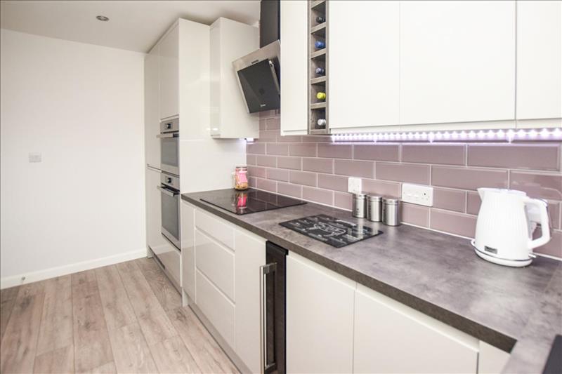 Property Image8cadc3e8-749a-45ac-86aa-033580839a15