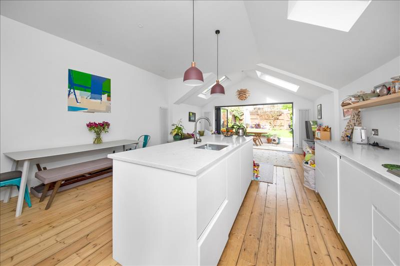 Property Image8d6c6602-5021-4663-9e6c-307157857425