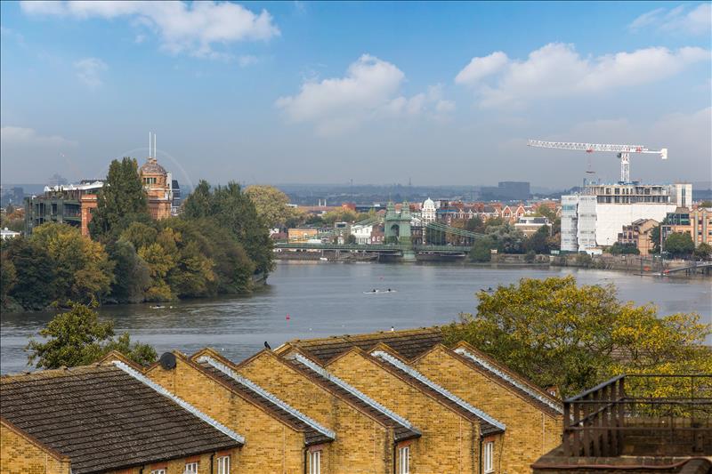 Property Image9d5843d1-6705-4165-9b21-478c074683e7