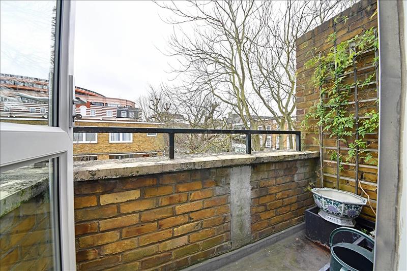 Property Image9d82c0ed-a4de-45de-9a34-30716bf59452