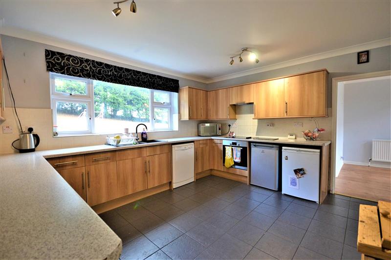 Property Imagebeb9a7a2-9ad6-4049-9ef5-62a5ba635650