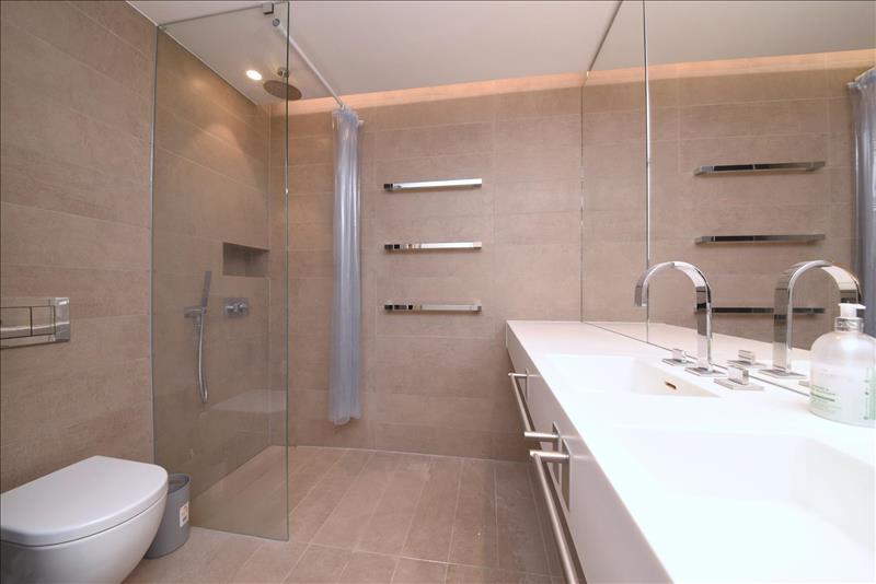 Property Imaged2c1f11f-ae4f-4765-80d5-49b6c6efa49e