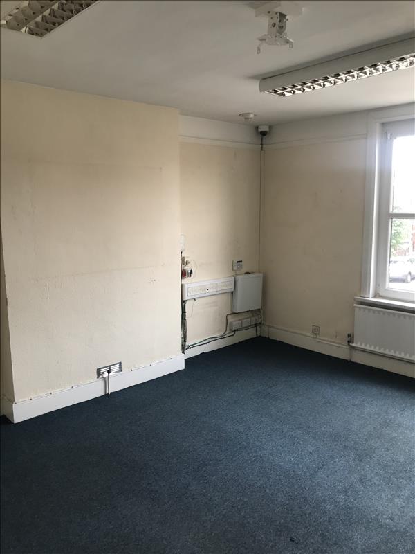 commercial property office for sale in 84 Barden Road, Tonbridge, TN9