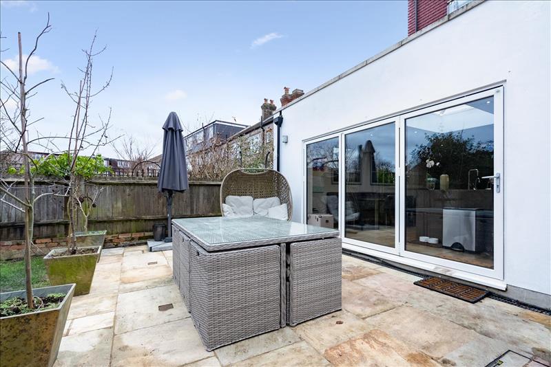 4 bedroom semidetached house for sale in Tybenham Road, Merton Park