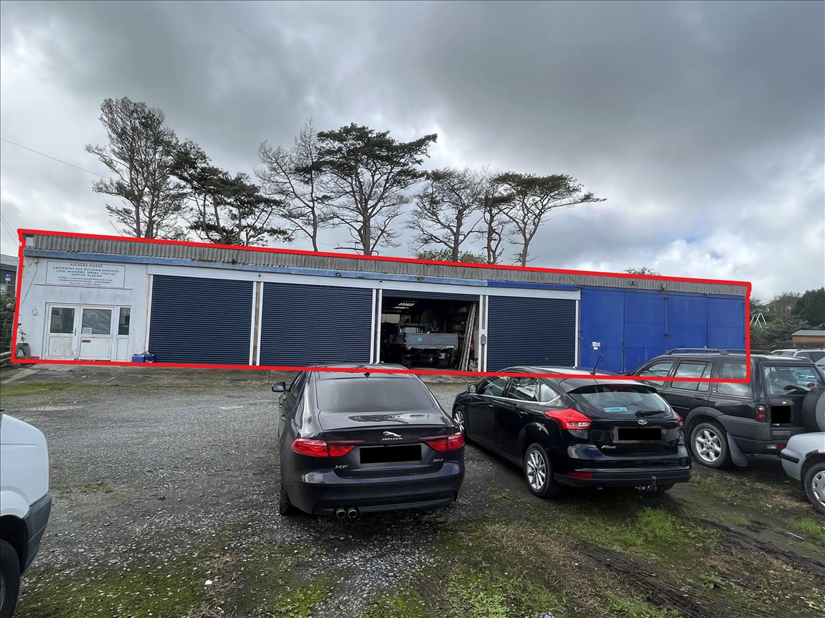 commercial property light industrial for sale in Midland Garages, Fishguard, SA65 Whozoo