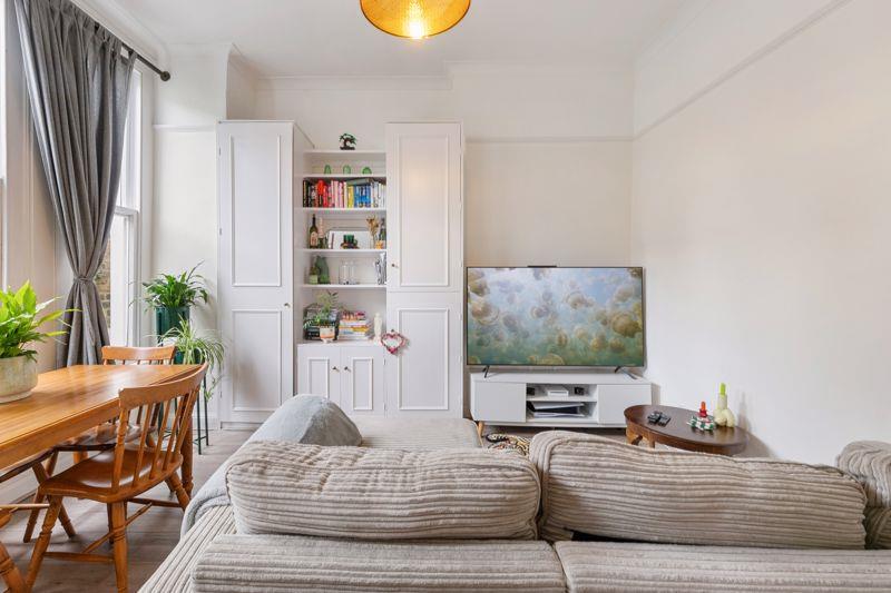 Property Image013b8359-cdba-40b9-bfc7-34c5bdce37cc