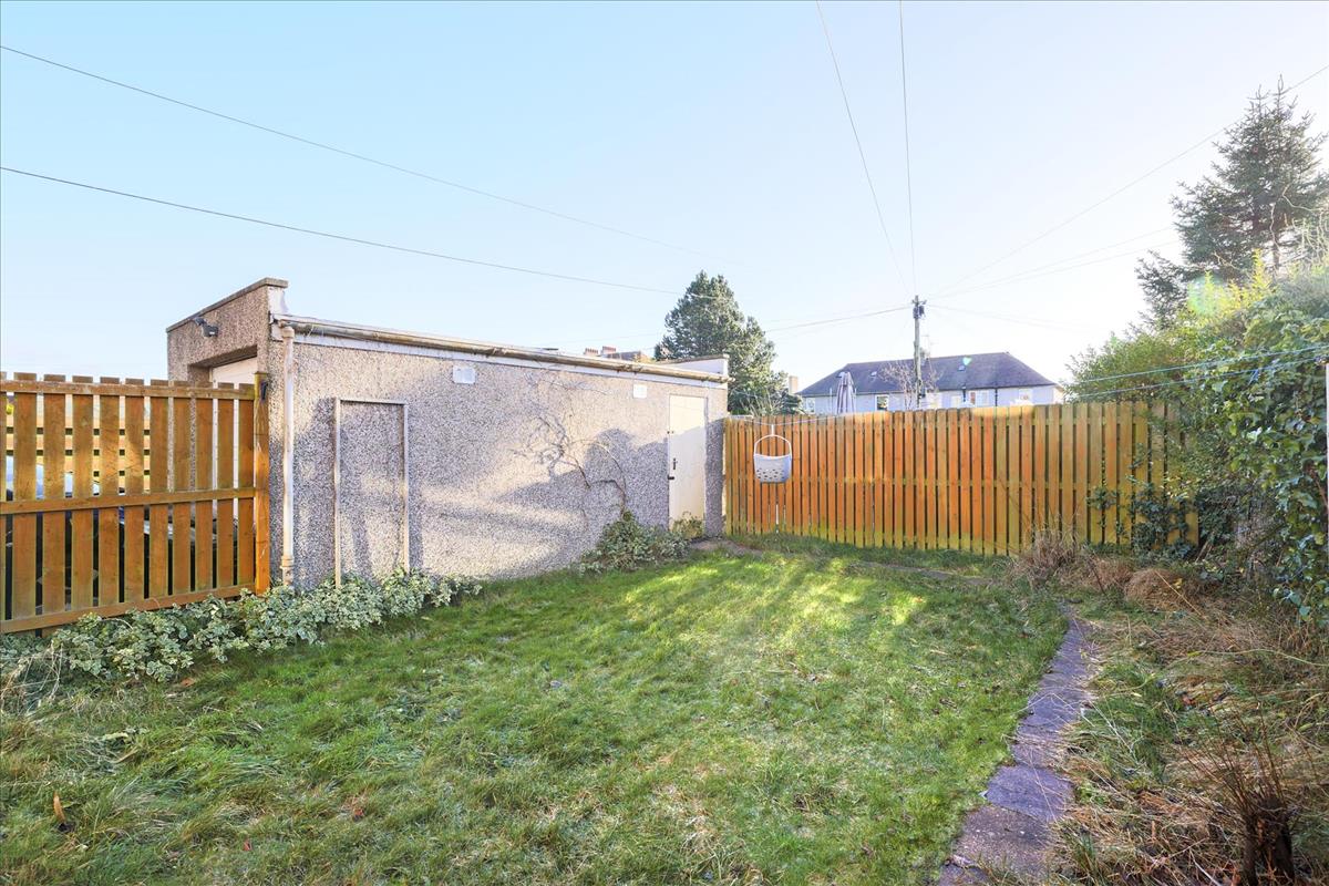 2 bedroom flat for sale in 43 Parkhead Avenue, Edinburgh, EH11 Avenue