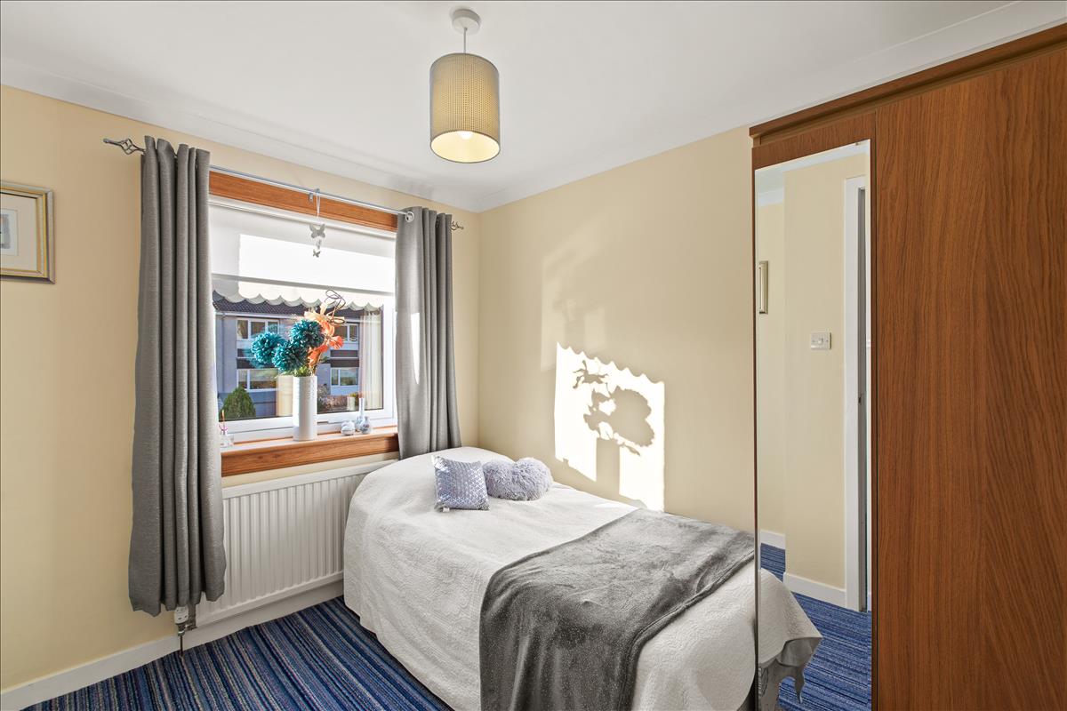 4 bedroom detached house for sale in 16 Alnwickhill Loan, Edinburgh