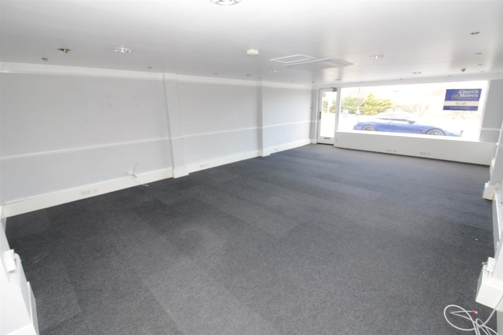 shop to let in Maldon Road, Danbury, CM3 Church and Hawes