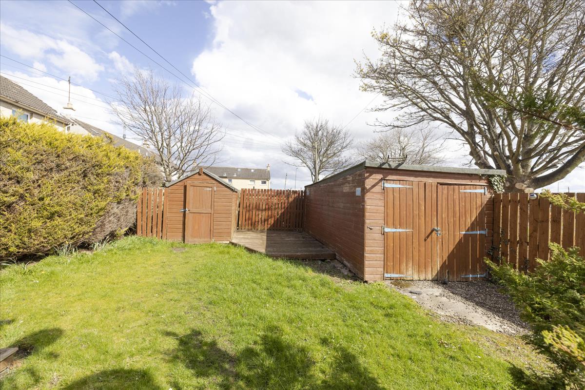 3 bedroom end of terrace house for sale in 21 Sherwood Drive, Bonnyrigg