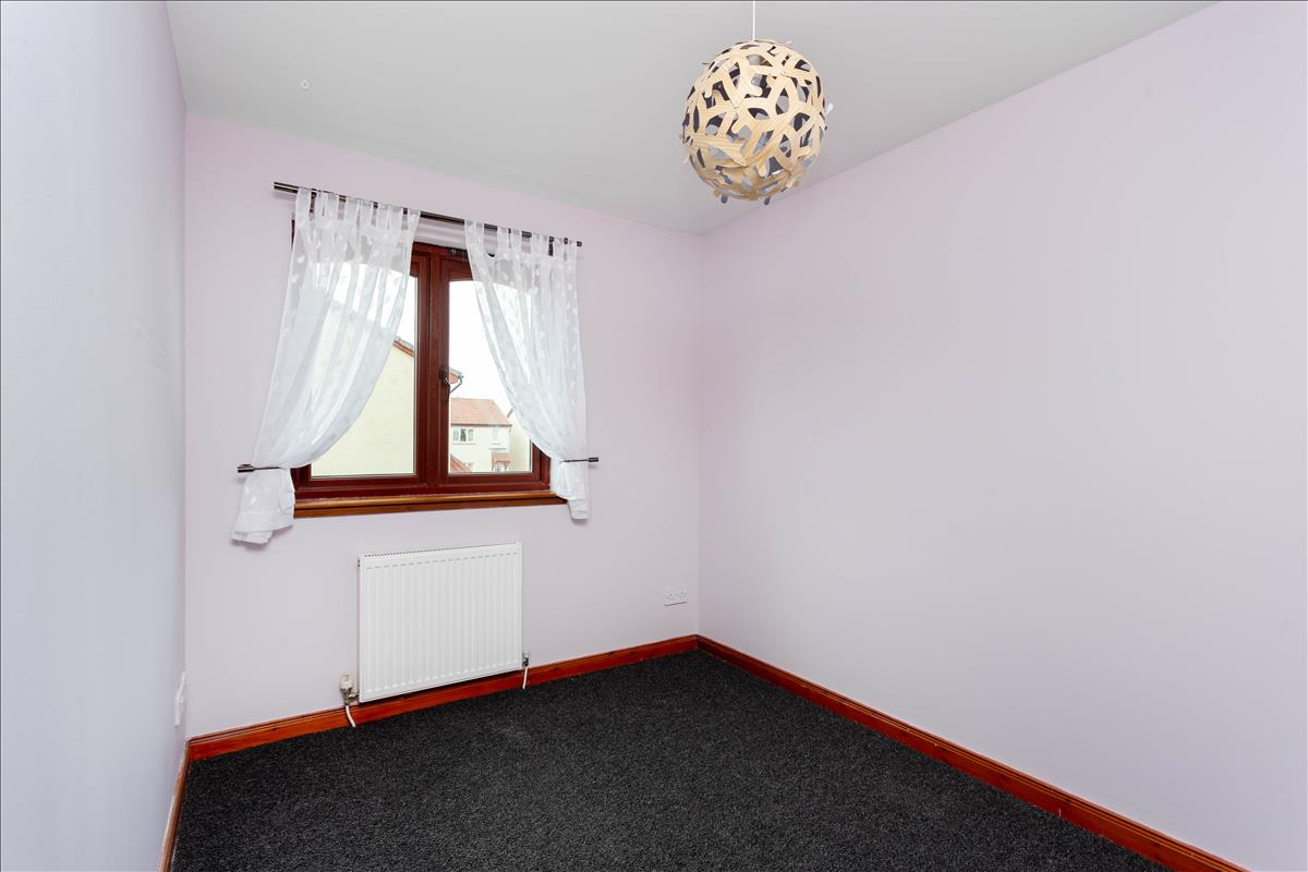 2 bedroom semidetached house for sale in 23 Oliphant Gardens