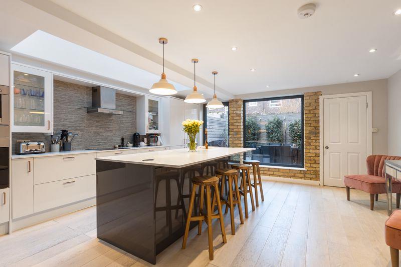 Property Image0768b82f-d25e-4563-a088-8ce800ab105c