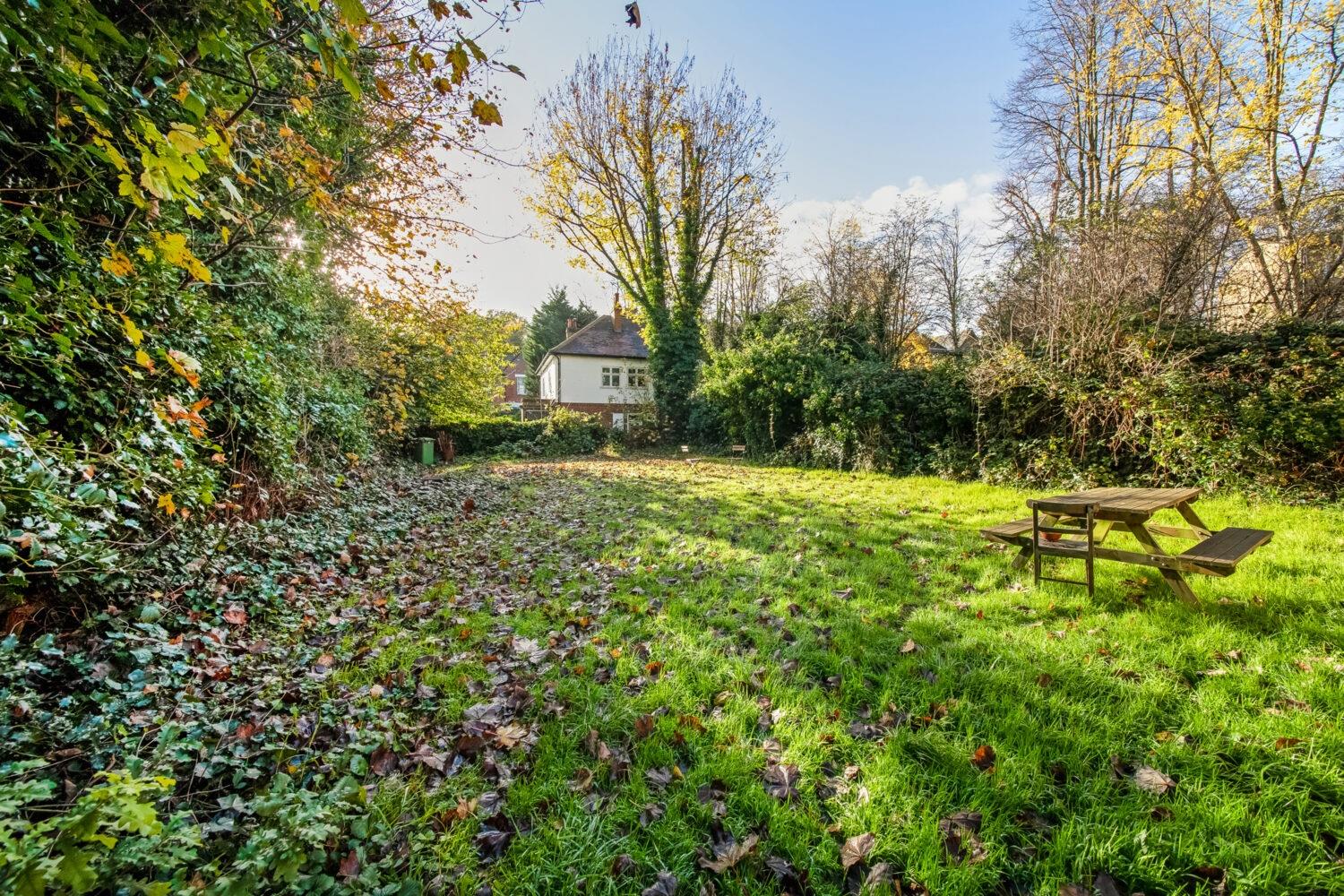 2 bedroom apartment for sale in Border Crescent , Sydenham, SE26 Pedder