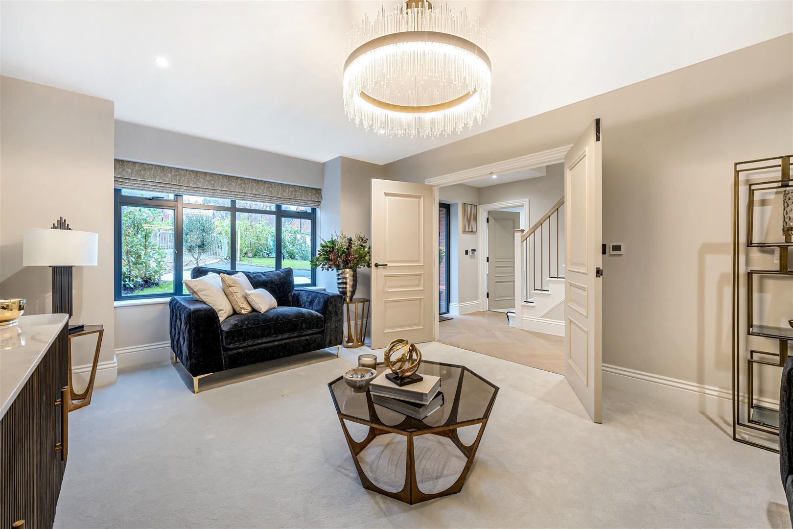 5 bedroom detached house for sale in Shelvers Way, Tadworth, KT20 ...