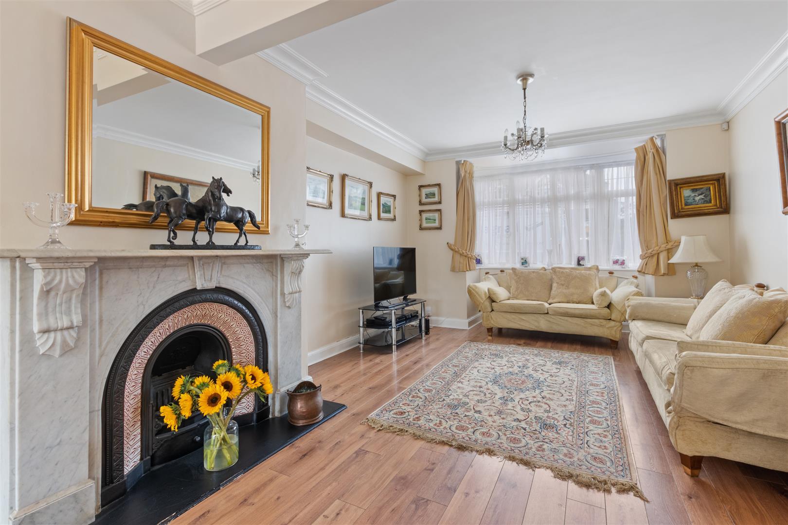 3 bedroom house for sale in Maycross Avenue, Morden, SM4 Ellisons