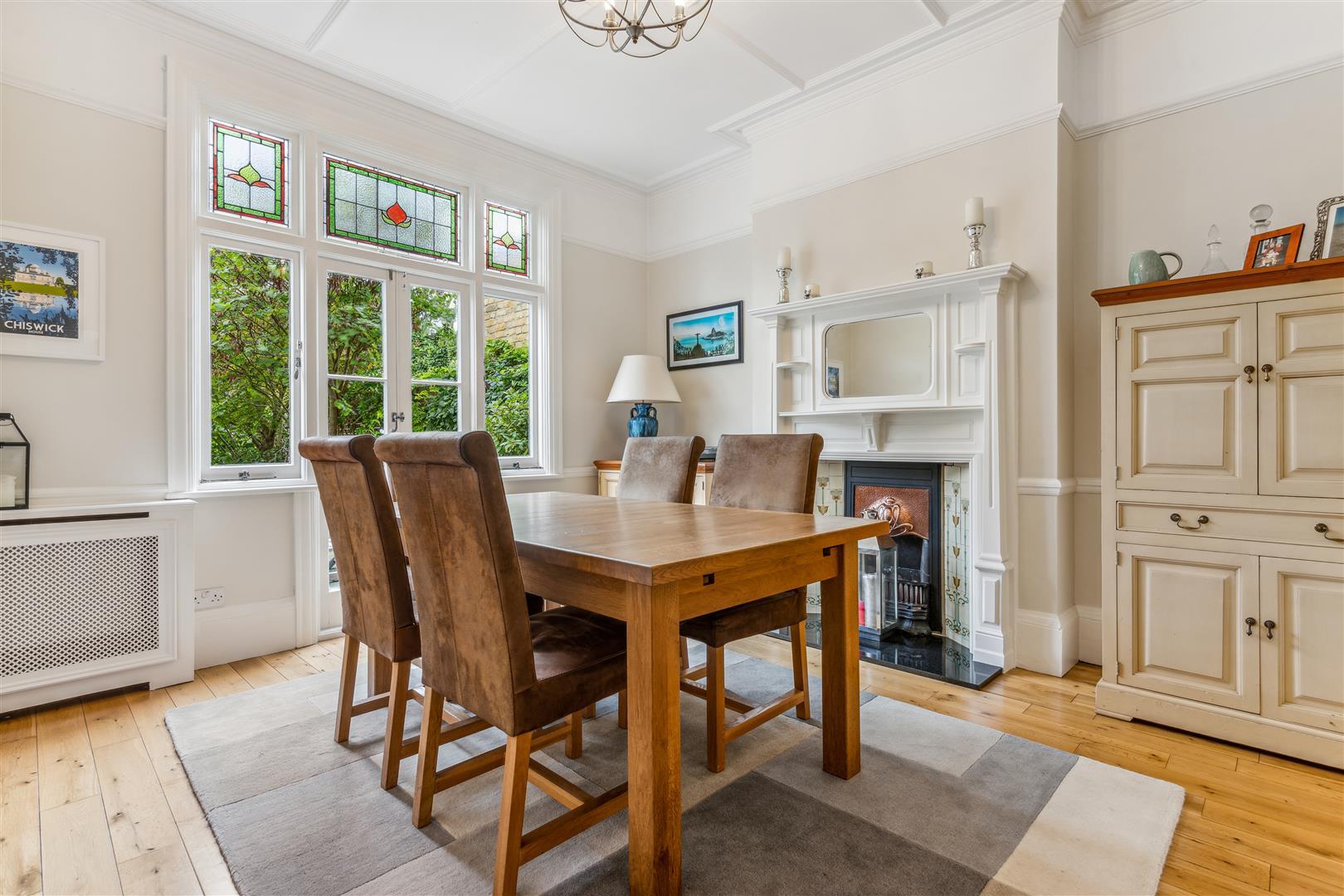 6 bedroom semidetached house for sale in Wavendon Avenue, London, W4