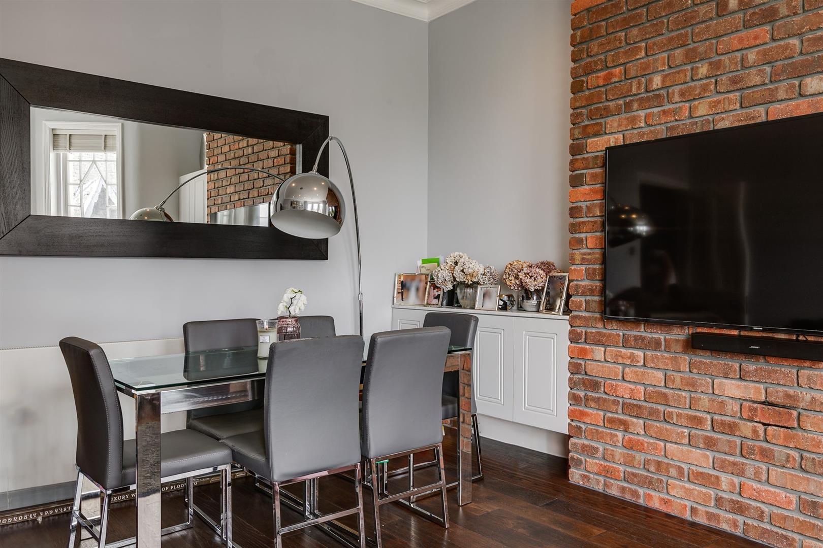 Property Image0f7e60a8-0a09-4935-9ea3-0b5c9229a0bc
