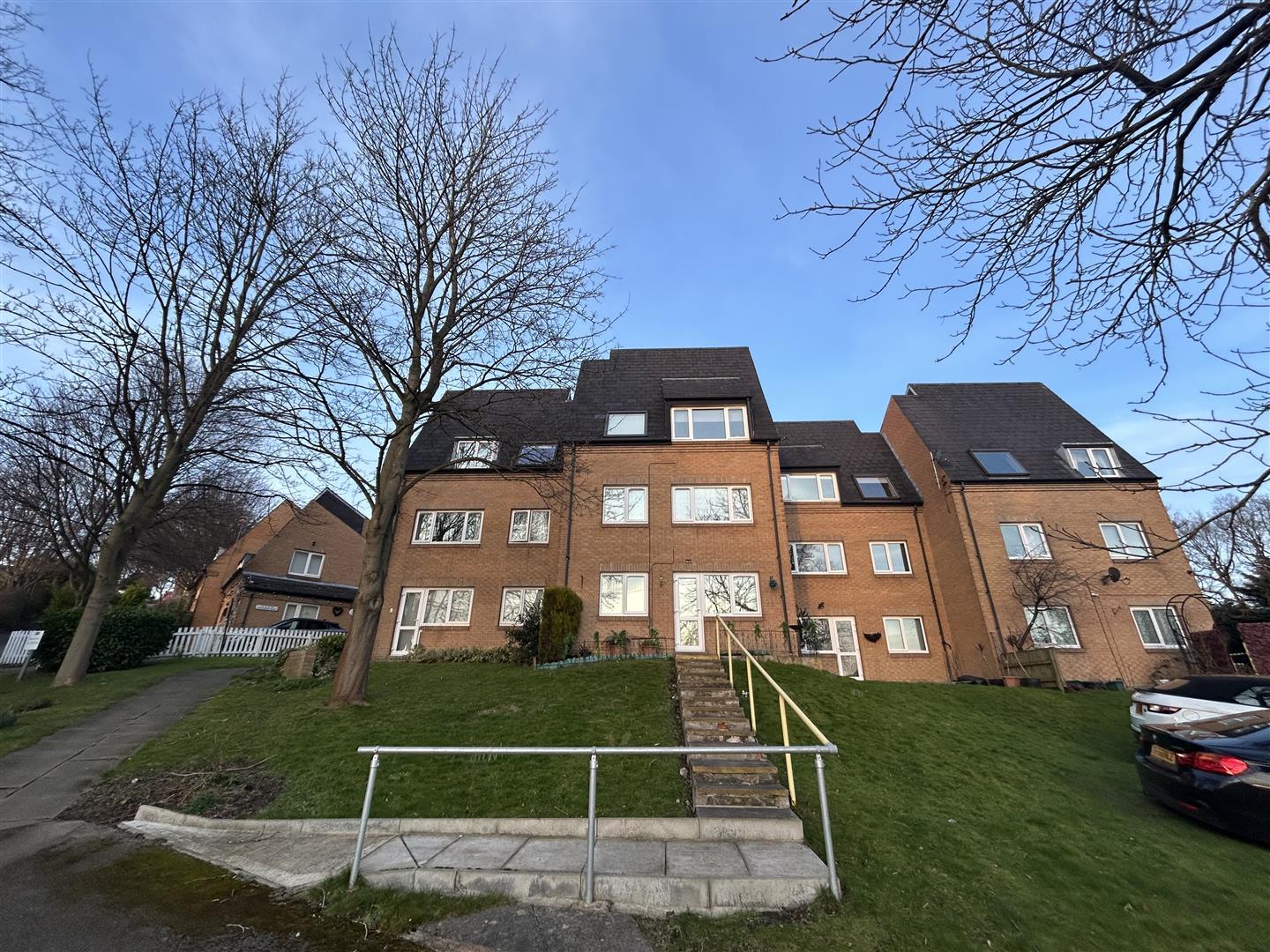 Property Image0fc827cf-9879-48b5-975b-60c9e8c4a8c2