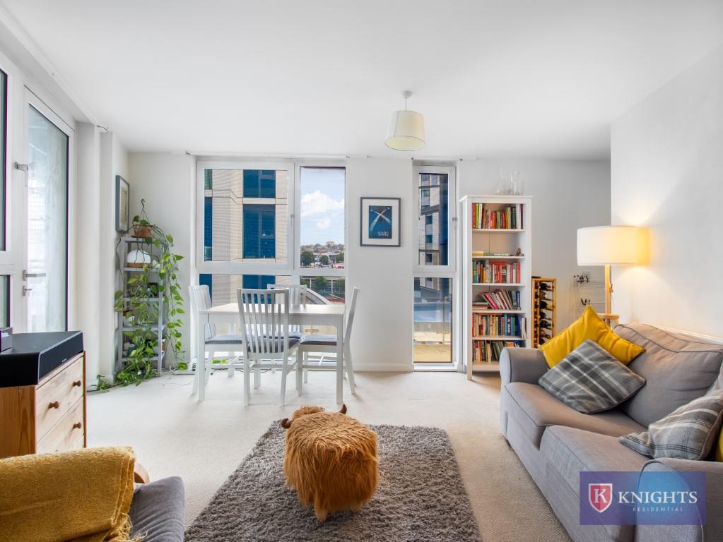 Property Image102cb582-c4d5-4946-b4eb-ee55cefbee9c