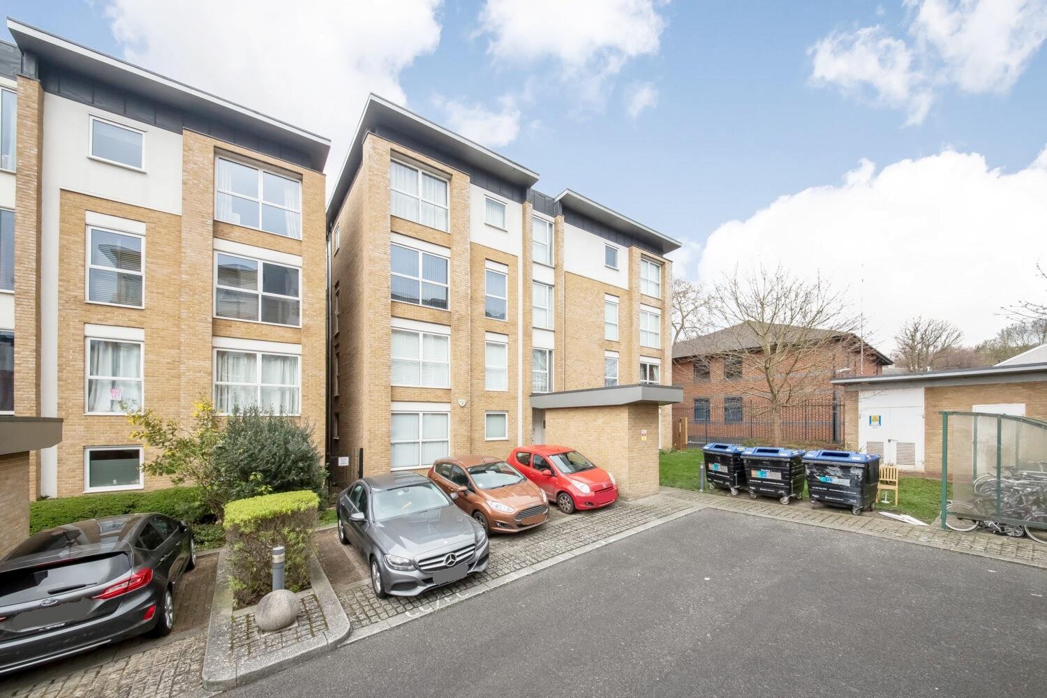 Property Image10bdf4dd-0a4f-45d4-a082-b20747880c17