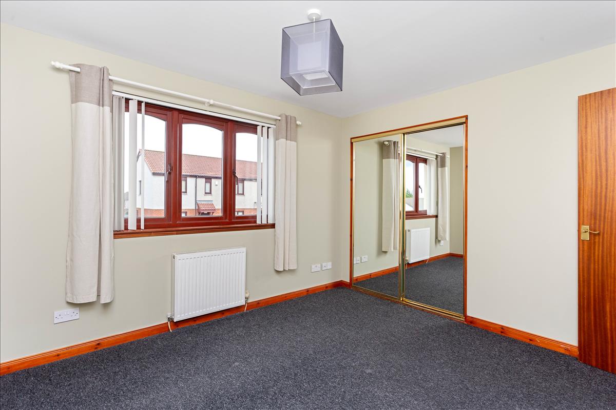 2 bedroom semidetached house for sale in 23 Oliphant Gardens