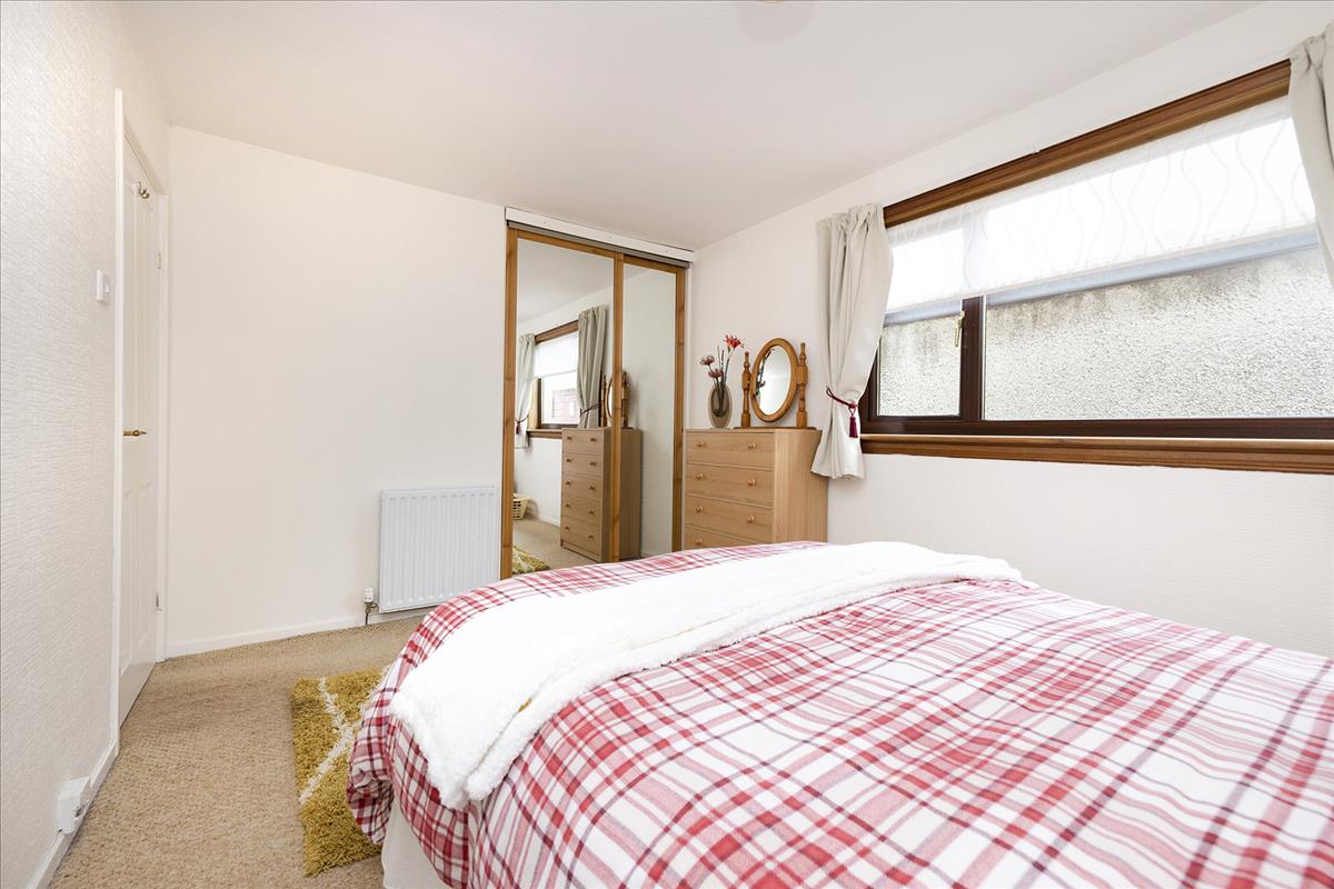 3 bedroom detached bungalow for sale in 87 Duries Park, Elphinstone, Tranent, EH33 Avenue Road