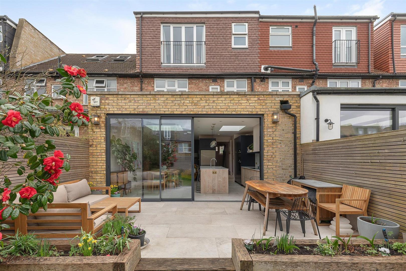 Property Image193fb873-ba3c-4420-9384-3d7b07a84ebc