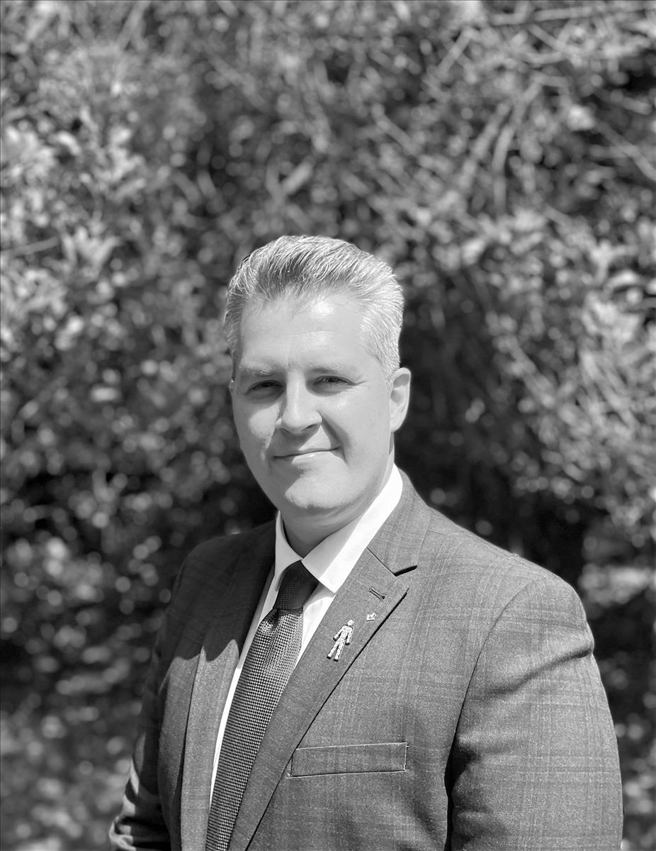 Meet The Team Independent Estate Agents in Hertfordshire, covering