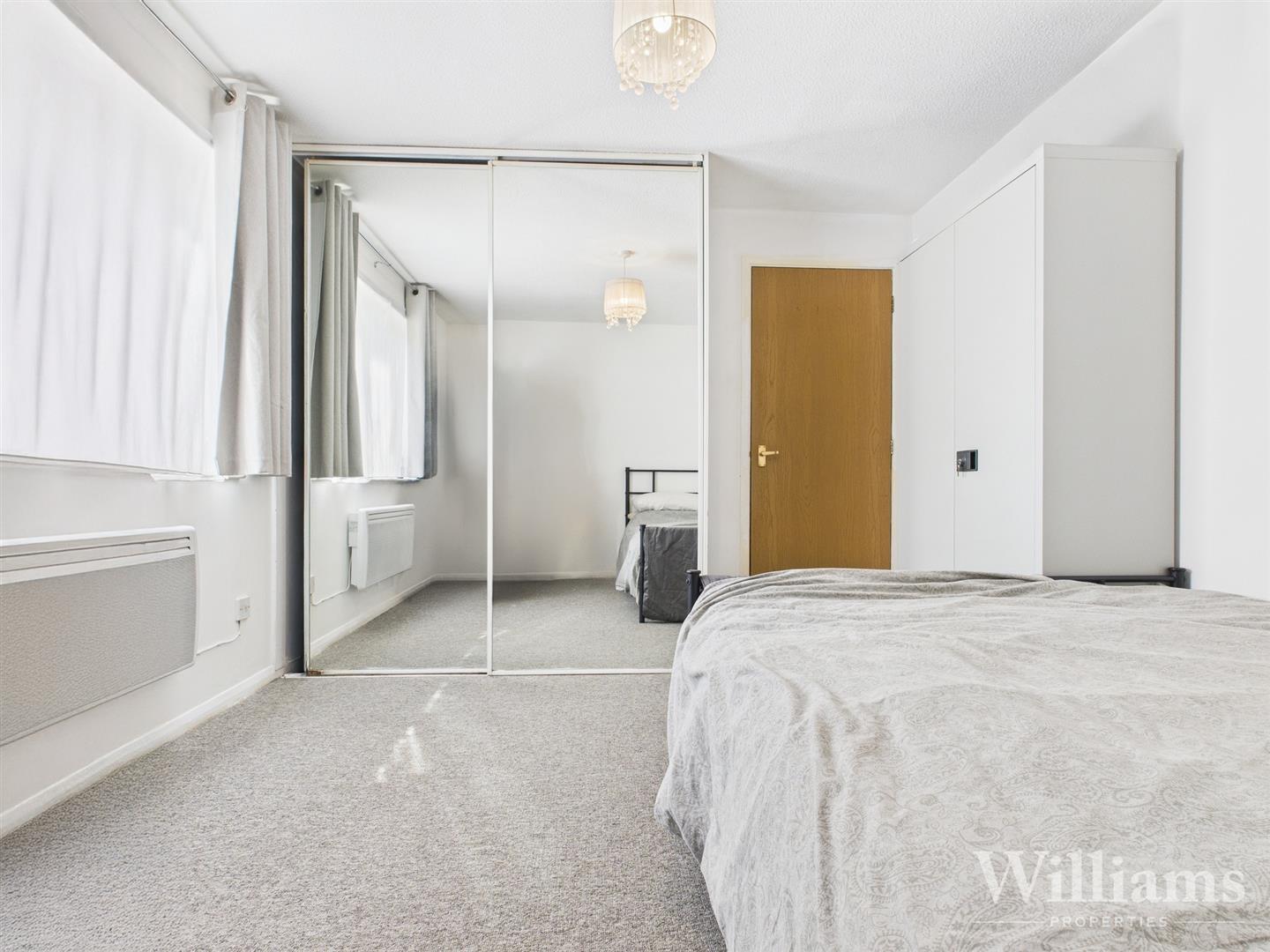 Property Image1afbf4e5-17c3-4343-ba78-ce5b8c6801c6