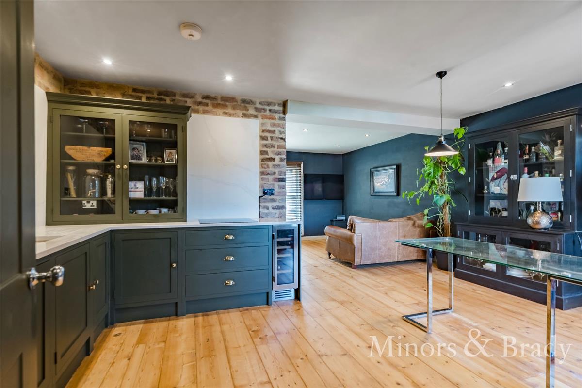 Property Image1c1203be-dd48-4380-b883-d13b54dc6a79